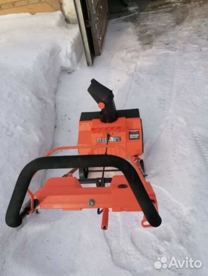 Снегоуборщик электрический