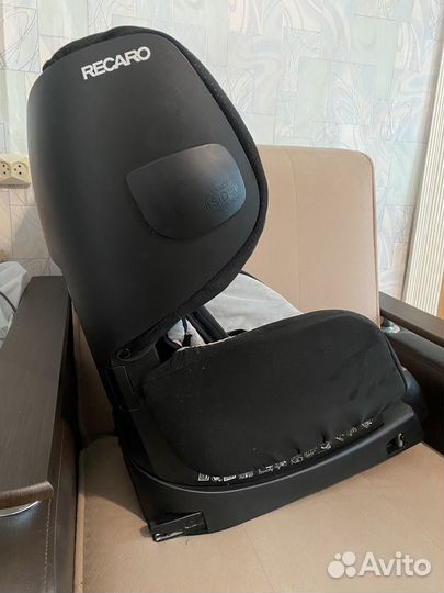Детское автокресло recaro optiafix