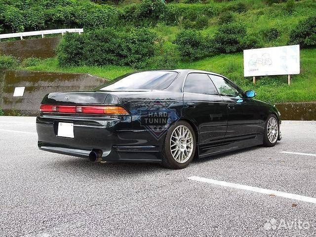 Накладки на пороги Traum на Toyota Mark 2 90