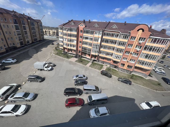 2-к. квартира, 42 м², 5/5 эт.