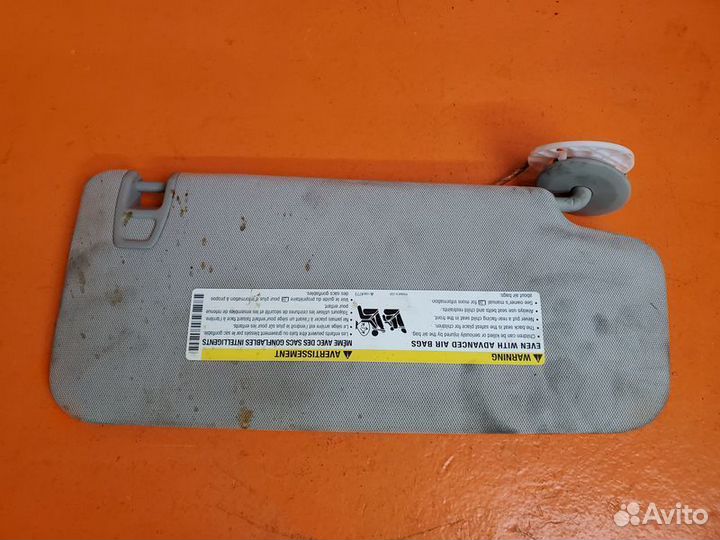 Козырек солнцезащитный левый Chevrolet Equinox