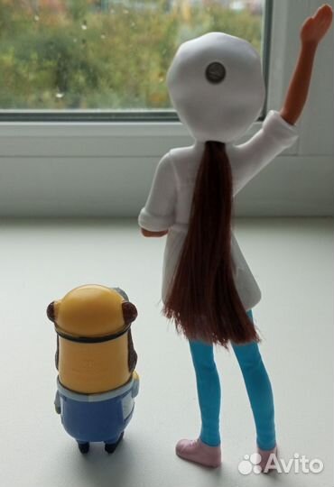 Игрушки из магазина фаст-фуд