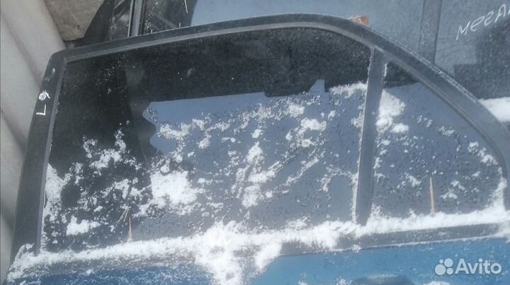 Стекло Mitsubishi Lanser IX