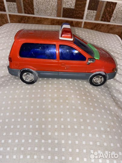 Полицейская машина из 90-х