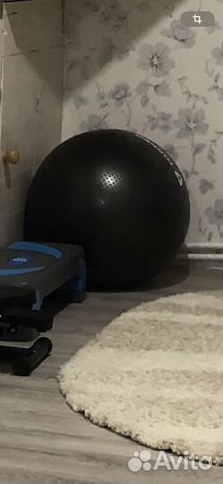 Гимнастический мяч фитбол