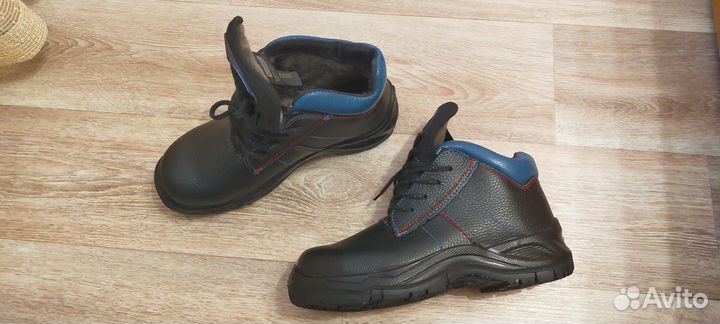 Зимние ботинки