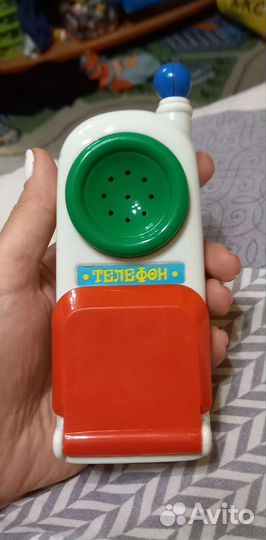 Музыкальный телефон