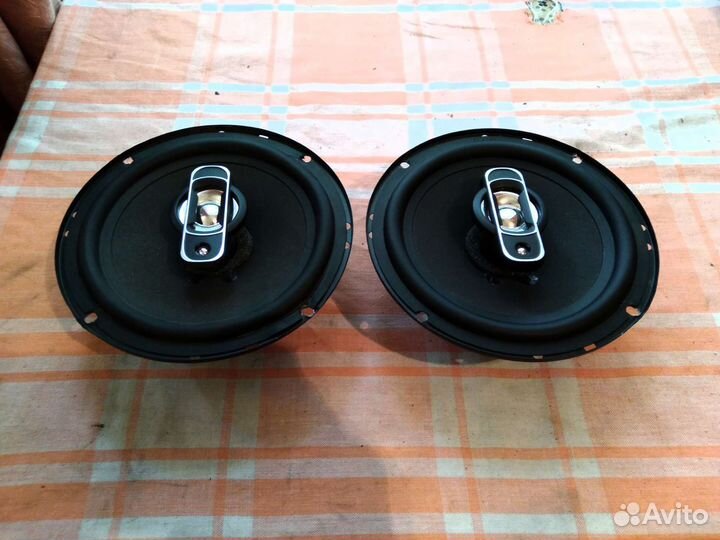 Автомобильные динамики 16