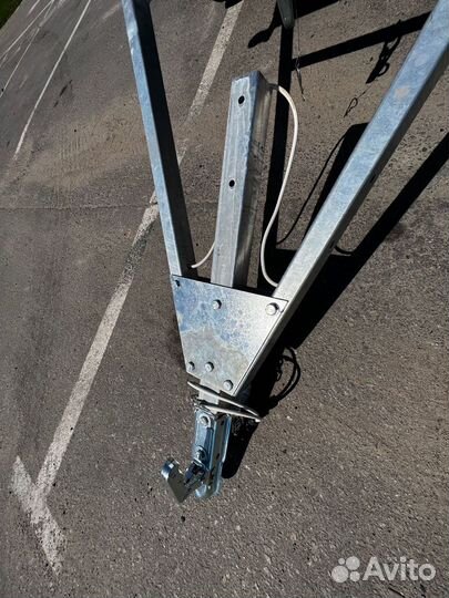 Прицеп на легковой автомобиль