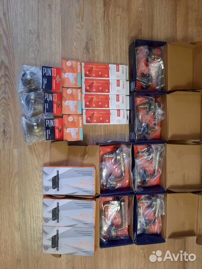 Дверные ручки