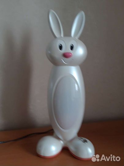 Заяц светильник