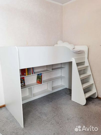 Детская кровать чердак