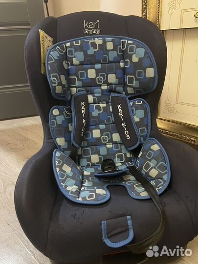 Детское кресло в машину