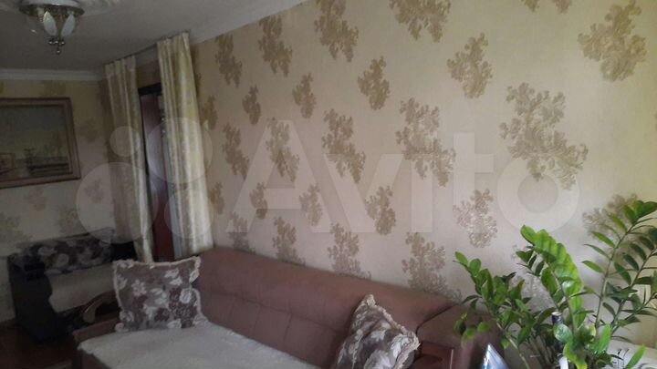 3-к. квартира, 55 м², 4/4 эт.