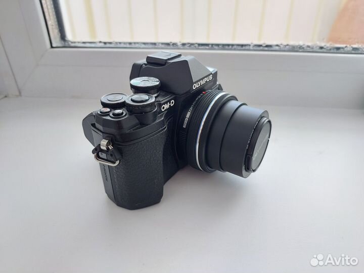 Olympus om-d e-m10 mark iii