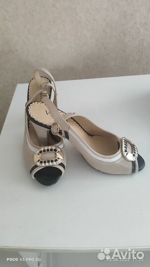 Босоножки женские 39 размер