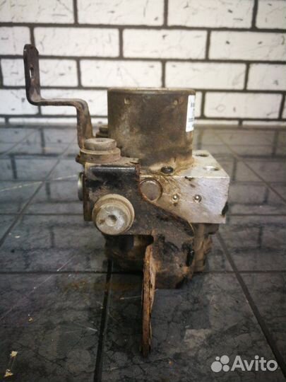 Блок абс (Насос) Ssangyong Actyon New D20DTF 2011