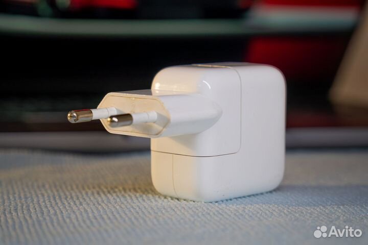 Блок питания Apple 10W