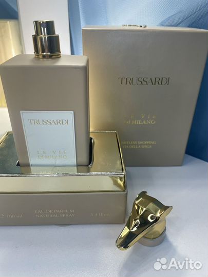 Limitless Shopping Via della Spiga Trussardi