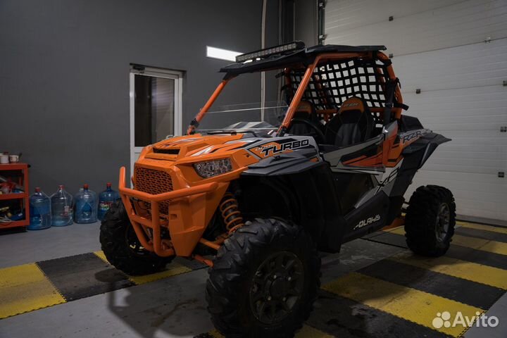 Polaris RZR 1000 turbo XP