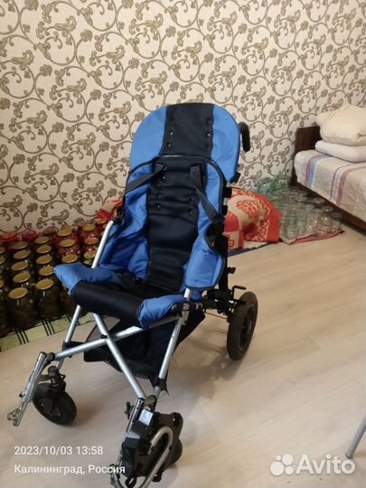 Инвалидная коляска