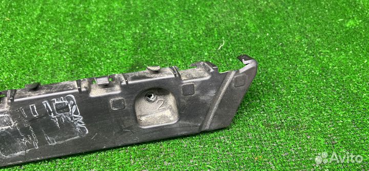 Крепление заднего бампера правое Chevrolet Malibu
