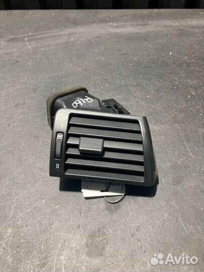 Дефлектор обдува правый Bmw 3 E46