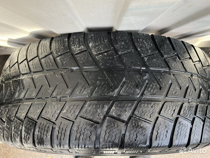 Michelin Latitude Alpin 235/60 R16