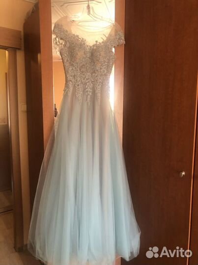 Бальное платье