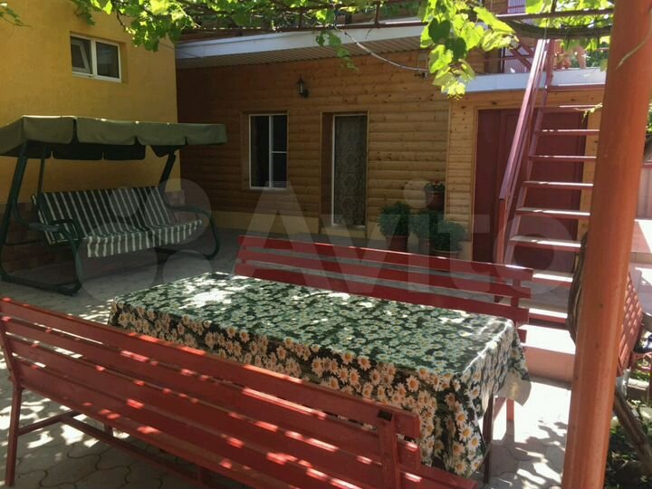 Комната 15 м² в 5-к., 1/2 эт.