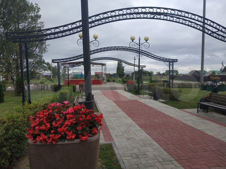 Дом 30 м² на участке 25 сот.