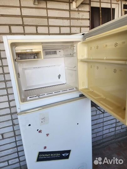 Холодильник бу
