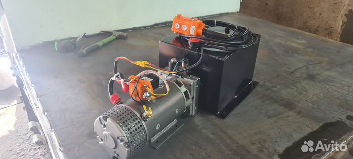 Гидростанция (маслостанция) для самосвала