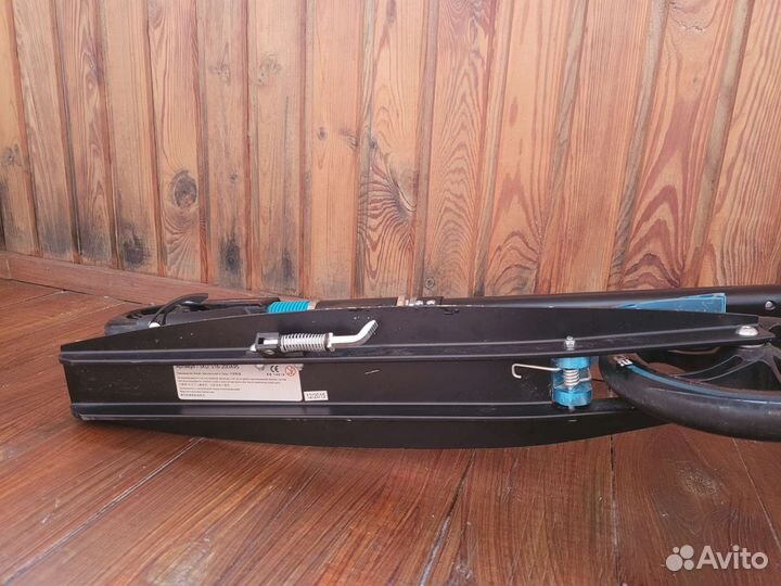 Самокат Roces S16-200A9S