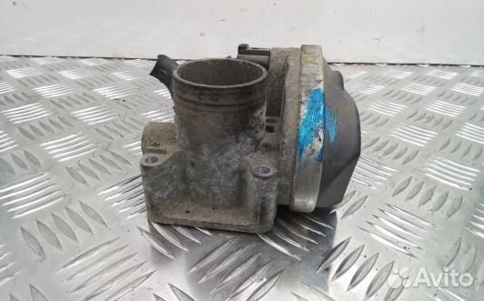 Дроссельная заслонка бензиновая volkswagen golf 4