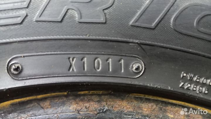 Dunlop SP Winter Ice 01 205/55 R16