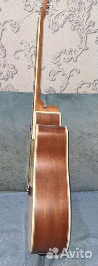 Электроаккустическая гитара