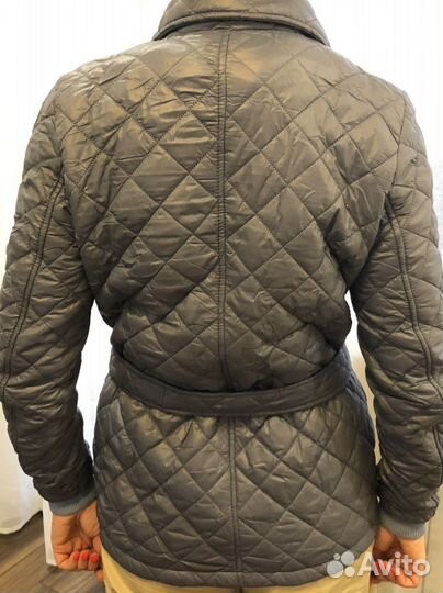 Ветровка женская