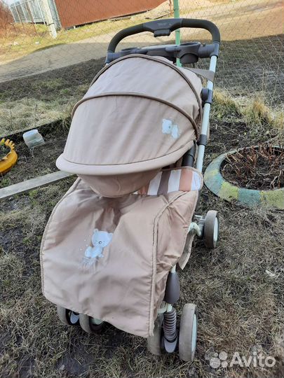 Прогулочная коляска