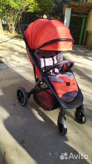 Прогулочная коляска BabyZz