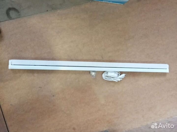 Светильник бактерицидный-ультрафиолетовый (кварцев