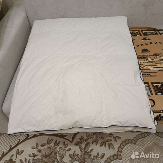 Одеяло пуховое