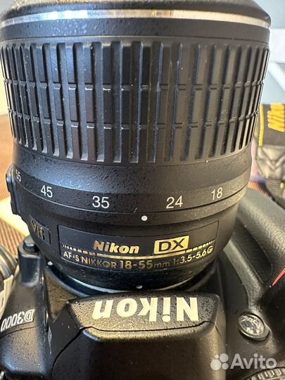 Зеркальный фотоаппарат Nikon D3000