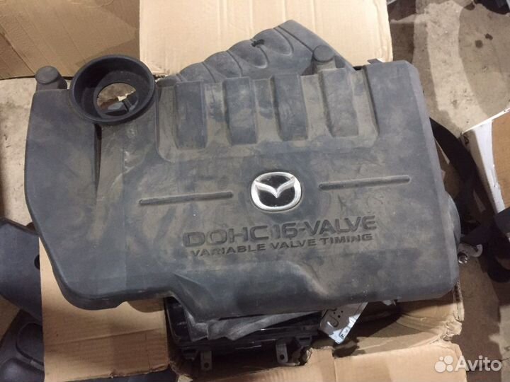 Крышка двигателя mazda 6 gg