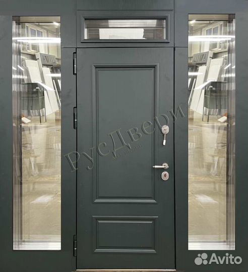 Металлическая уличная входная группа для дома