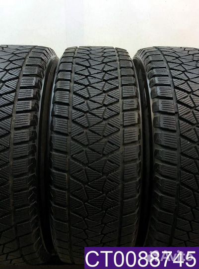 Bridgestone Blizzak DM-V2 225/65 R17 96T