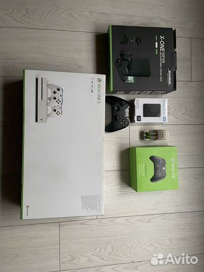 Игровая приставка xbox one s 1тр