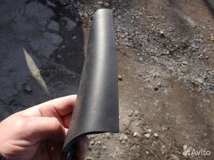 Тойота бб накладка на дверь уголок bB Coo 06-13