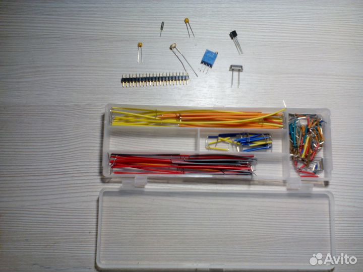 Продам набор для программиста микроконтроллеров