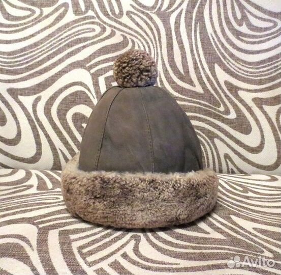 Кожаная зимняя шапка с натуральным мехом